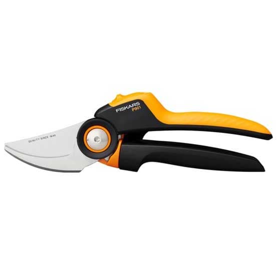 Fiskars makaze za orezivanje P961