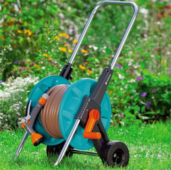 Kolica sa baštenskim crevom 20m 1/2 Gardena 50 Classic GA 08011-20C