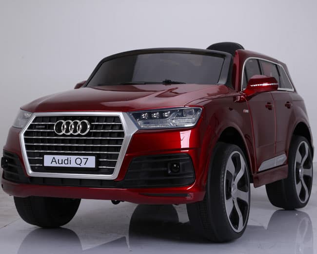 Dečiji automobil na akumulator A-Q7 crveni