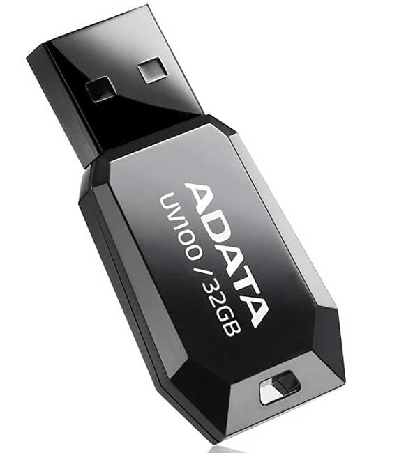 USB Flash Memorija Adata AUV100-32G-RBK 32GB