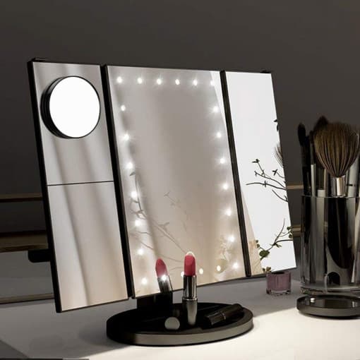 Ogledalo za šminkanje sa LED rasvetom