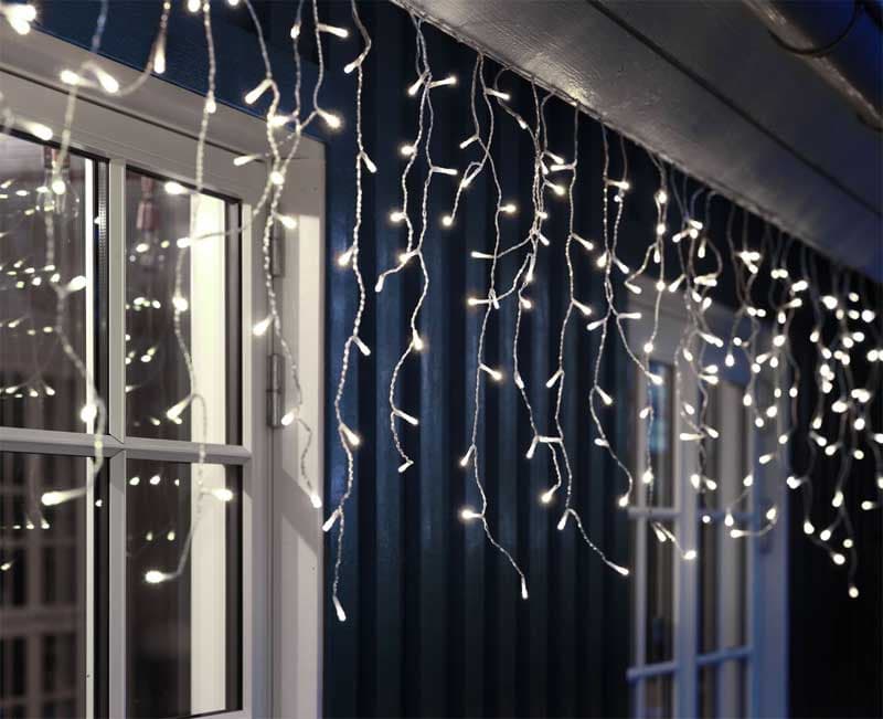 Dekorativne novogodišnje lampice Ledenice 240 LED 9,7 m