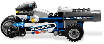 LEGO® Racers Storming Enforcers LE8221