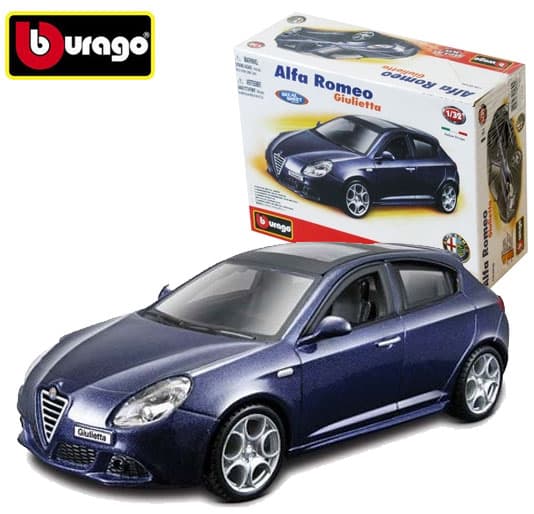 Bburago maketa automobila 1:32 Street Alfa Romeo Giulietta Kit BU45130