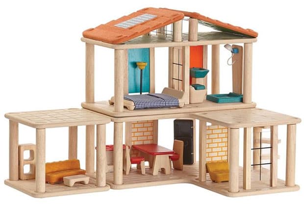 Plan Toys drvena kućica za lutke 7610