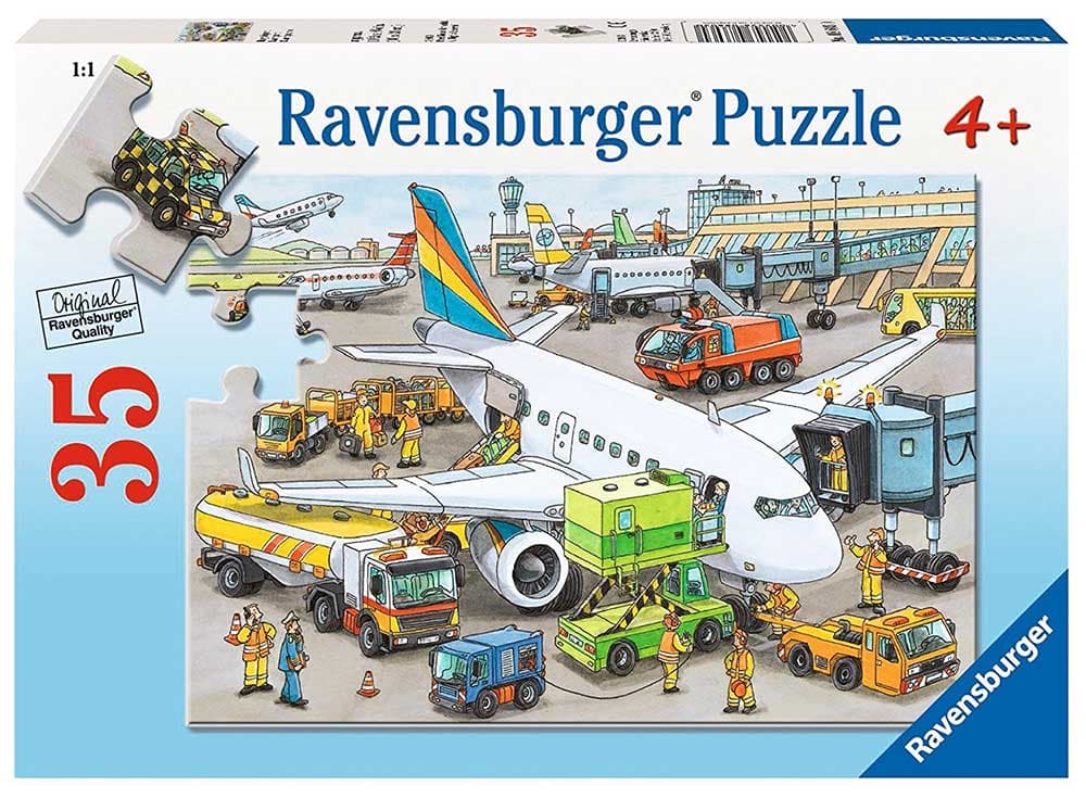 Ravensburger puzzle Dečije puzle - 35 - Busy Airport 35 delova RA08603