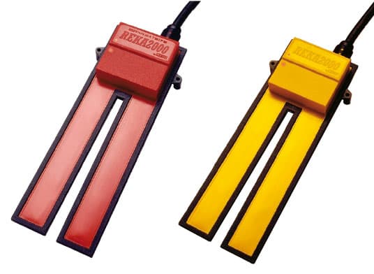 Reka 2000 Elektronski regulator nivoa vode crveni
